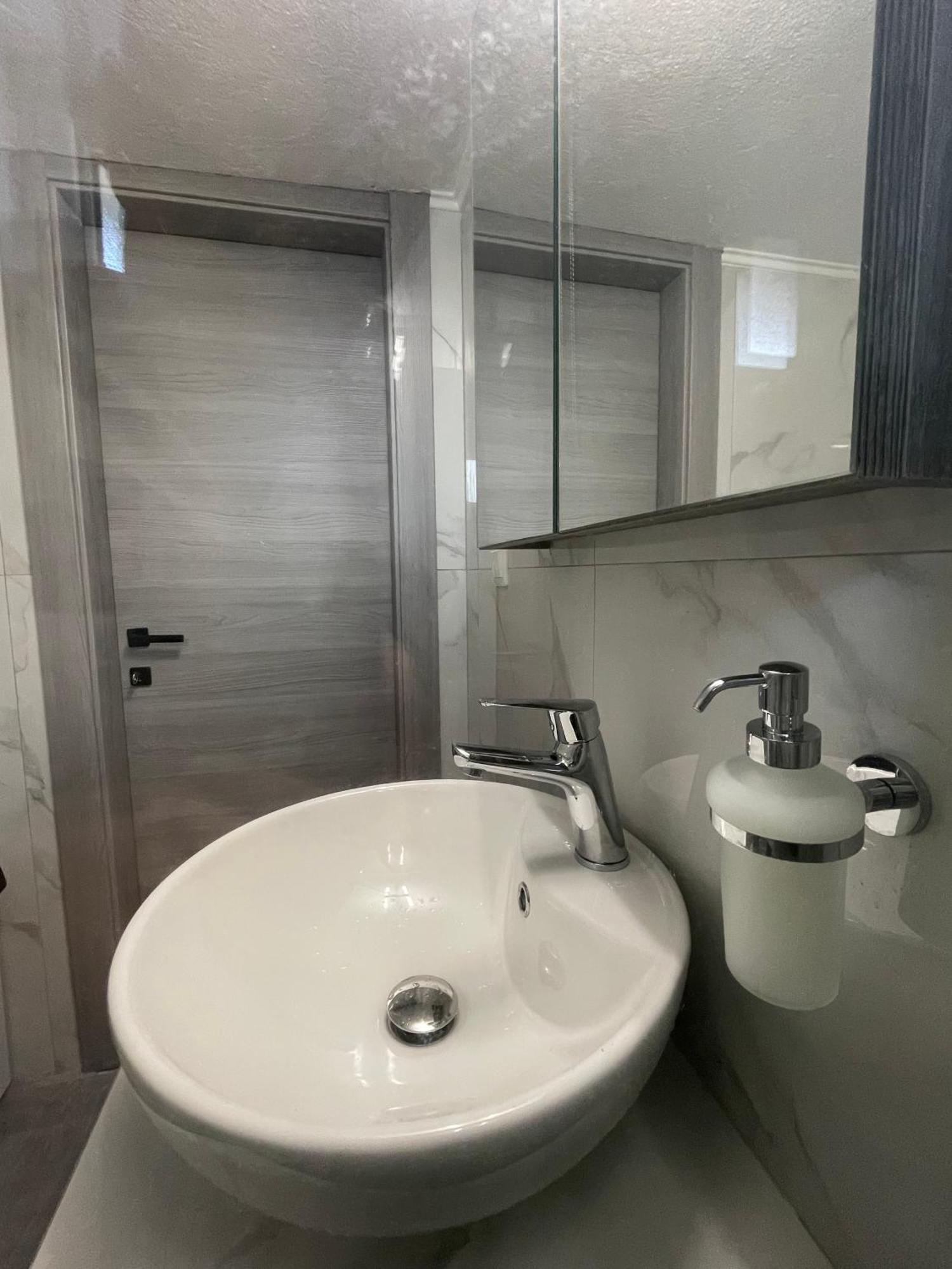 Dt Luxury Apartment Неа-Перамос Екстер'єр фото